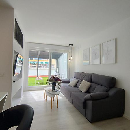 Casa Mallen, Con Amplia Terraza, En El Barrio De Nervion Seville Exterior photo